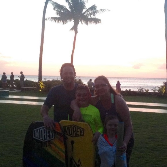 Meet your Posher, Cheri - Picture 2 of 2